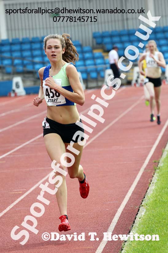 Womens  under-20s 1500 metres, Northern Senior and Under-20s Track and Field Champs., Manchester. Photo: David T. Hewitson/Sports for All Pics